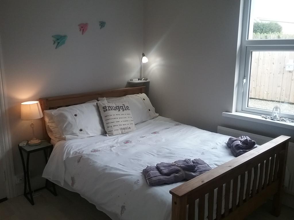 Umgall Cottage room 6